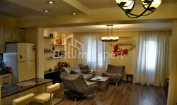 Apartment 3-room 80 m² - Rustaveli, Batumi
