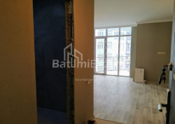 Apartment 3-room 72 m² - Niko Pirosmani, Batumi