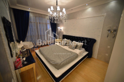 Apartment 3-room 84 m² - Rustaveli, Batumi