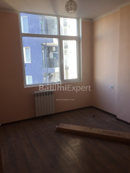 Apartment 3-room 76 m² - Niko Pirosmani, Batumi
