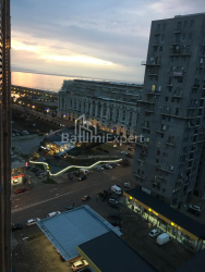 Apartment 3-room 79 m² - Zurab Gorgiladze, Batumi