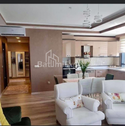 Apartment 88 m² - Rustaveli, Batumi, Georgia
