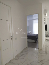 Apartment 3-room 75 m² - Niko Pirosmani, Batumi