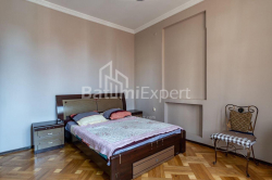 Private house 6-room 120 m² - Kaihosro Cholokashvili, Batumi