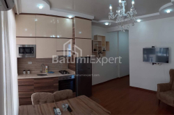 Apartment 3-room 55 m² - Lech and Maria Kaczynski, Batumi