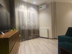 Apartment 42.3 m² - Lech and Maria Kaczynski, Batumi, Georgia