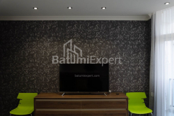 Apartment 2-room 42.3 m² - Lech and Maria Kaczynski, Batumi