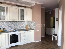 Apartment 3-room 72 m² - Niko Pirosmani, Batumi