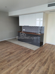 Apartment 3-room 74.7 m² - Lech and Maria Kaczynski, Batumi