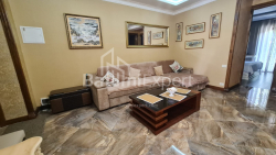 Apartment 3-room 90 m² - Konstantin Gamsakhurdia, Batumi