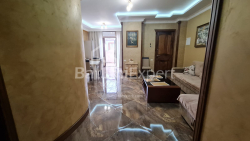 Apartment 3-room 90 m² - Konstantin Gamsakhurdia, Batumi
