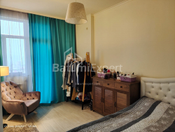 Apartment 3-room 80 m² - Ilia Chavchavadze, Batumi