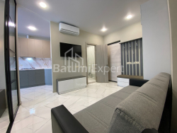 Apartment 2-room 48 m² - Avenue of Heroes, Batumi