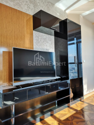 Apartment 4-room 90 m² - Rustaveli, Batumi