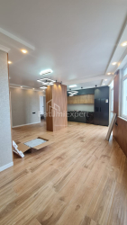 Apartment 4-room 101 m² - Vazha Pshavela, Batumi