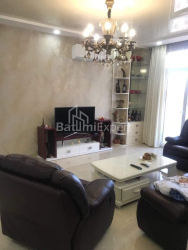 Apartment 3-room 70 m² - Ilia Chavchavadze, Batumi
