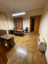 Private house 5-room 100 m² - Petre Melikishvili, Batumi