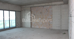 Apartment 1-room 75.6 m² - Lech and Maria Kaczynski, Batumi