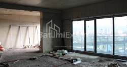 Apartment 2-room 89.2 m² - Lech and Maria Kaczynski, Batumi
