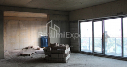 Apartment 2-room 89.2 m² - Lech and Maria Kaczynski, Batumi
